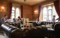 Castle at Edgehill Hotels in Little Kineton