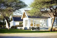 Emanya@Etosha Hoteles cerca de Onguma Tamboti Campsite