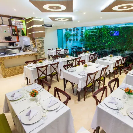 Hotel Aixo Suites by GEH Suites