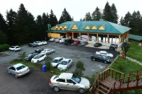 Hamsiköy Zitaş Otel & Bungalov & Restoran - Parkplatz
