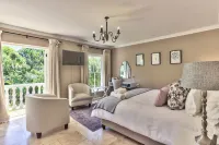 Devonport House - Constantia Hotels in Constantia