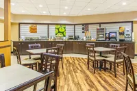 La Quinta Inn & Suites by Wyndham Salisbury Các khách sạn ở Salisbury