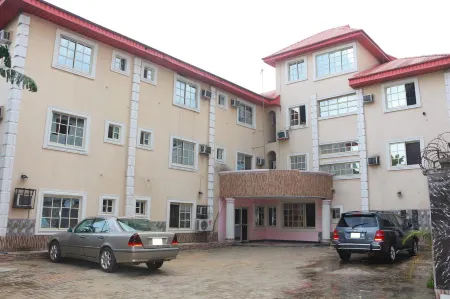 Hummer Hotel Отели рядом с достопримечательностью «Unity Park»