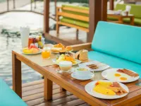The Yana Villas Hua Hin Отели рядом с достопримечательностью «Статуя Будды»