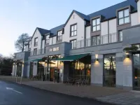 Raheen Woods Hotel Hotel a 