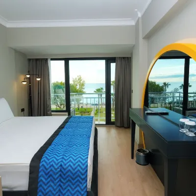 Sea City Devran Hotel & Spa Hotels near Beach Park, Antalya