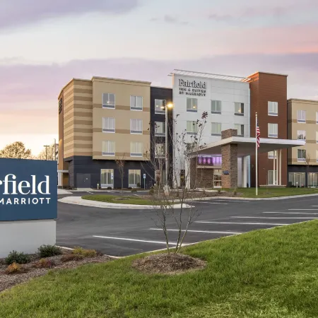 Fairfield Inn & Suites Mebane
