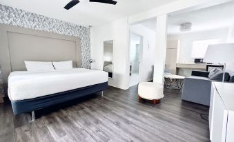 North Beach Hotel