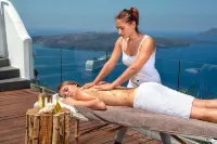 Athina Luxury Suites - spa