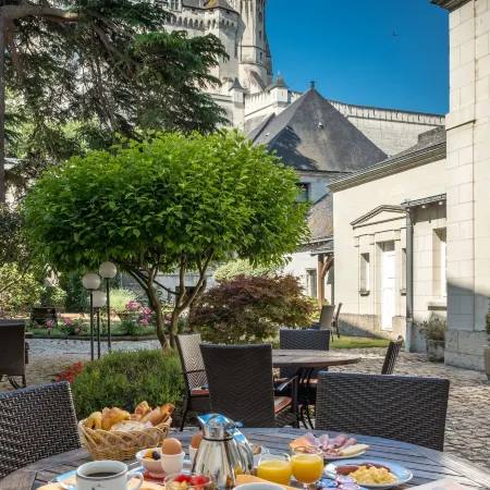 Hôtel Anne d'Anjou, the Originals Collection