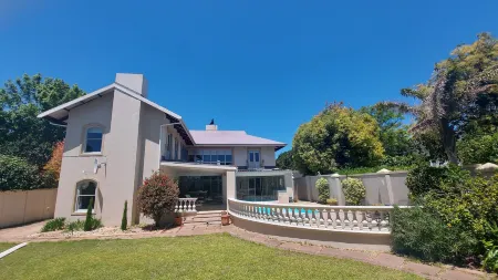 Rustic Manor Guest House