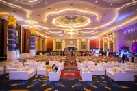 Sheraton Grand Palace Indore Отели в г. Лохар Пайпалья