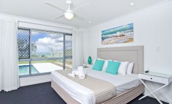 Sentosa at Tugun Beachfront Holiday Home