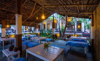 Arugambay Resort