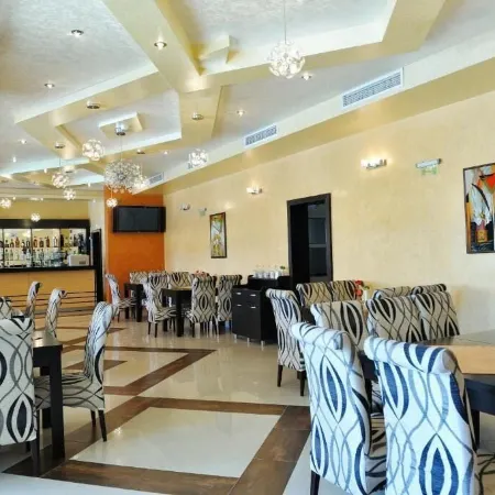 Hotel Iris