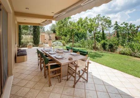 Family Getaway in Marathon by Ghh