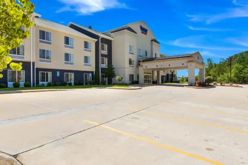 Fairfield Inn & Suites Columbia - 3-Star
