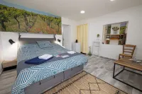 Best Saintonge Hotels in Saint-Vaize