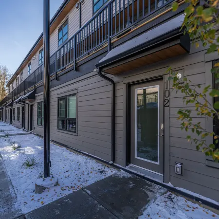 Skyline 102 Mountain View Townhouse-AC-Heated Pool; Hot Tub