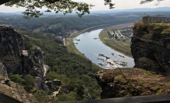 Ferienwohnung, Struppen