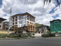 Hotel Damisa Hotels in 