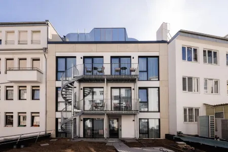 The Doorman Goethe Frankfurt am Main Отели рядом с достопримечательностью «Taunusturm»