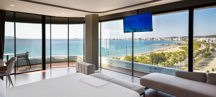 Yacht Hotel Hotels in Vlore