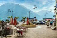 Vicolo Dei Pescatori - by Myhomeincomo