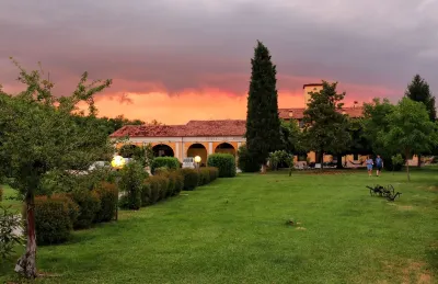 Tenuta le Sorgive Agriturismo Hotel dekat Rocca di Solferino