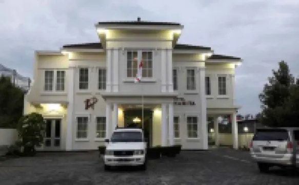 Bandar Narita Hotel