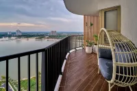 Birkin International Hotel - Romantische