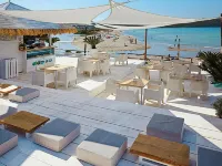 盧尼巴雷杜公寓的兩居室 聖特奧多羅住宿飯店