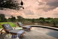 Mbazo Safaris - Lodges