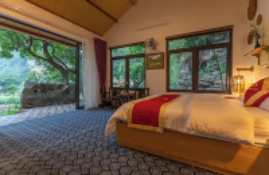 Hoang Minh Mountainside Villa