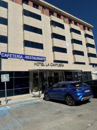 Hotel La Cantueña