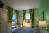 Hotel Rivamare