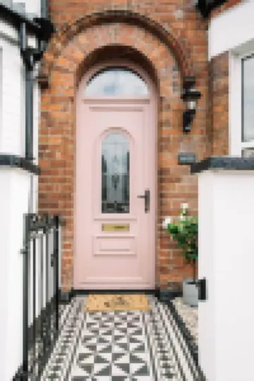 Designer 4-Bed Home in the Heart of Belfast