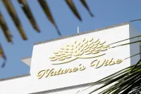 Natures Vibe Beach Resort Hotels near Alamparai Fort