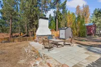 Finns Fish Camp - Chalets