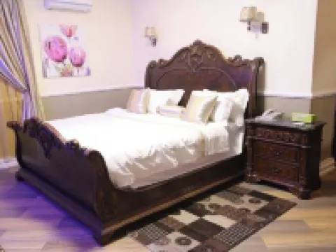 HOWARD LODGINGS & LEISURE Hotels in Calabar