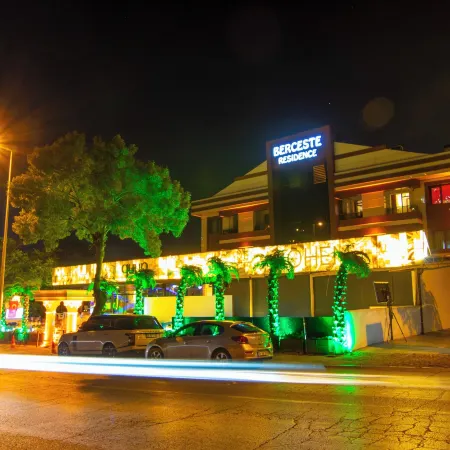 Berceste Residence Отели в г. Талас