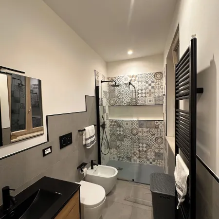 DORIAN GRAY LUXURY SUITE