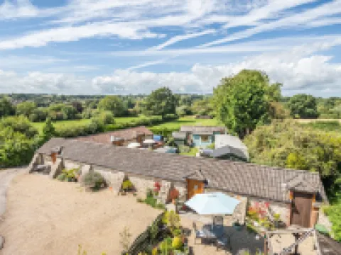 The Golden Fleece Hotels in Chard