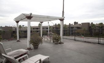 Harbor Inn & Suites Oceanside