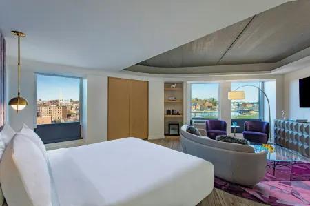 Aloft Providence Downtown