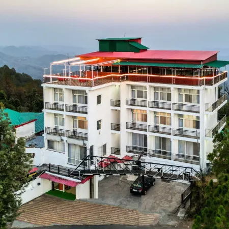 Ai 360 Degree Hotel Lansdowne Отели в г. Паури-Гархвал