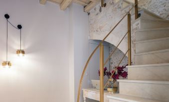 La Luna Della Loggia A1