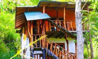 Ella Bamboo Cabana
