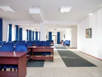 Hotel Bella Vista Warszawa Hotels near Wawer