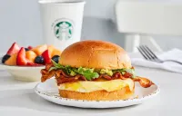コートヤード  バイ マリオット ダウンタウン メンフィス - 朝食